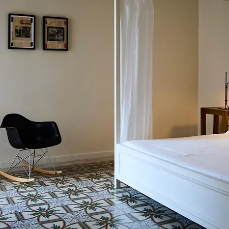 Casa Nine Bed & Breakfast 3*