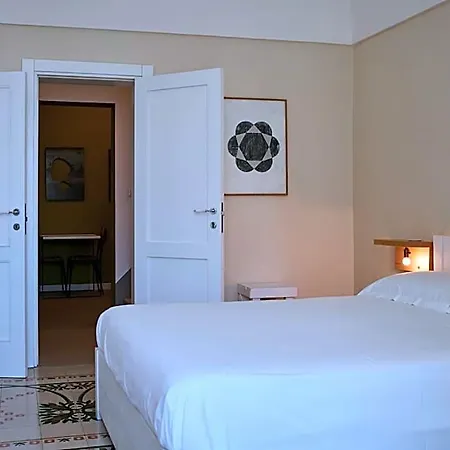 Casa Nine Bed & Breakfast 3*